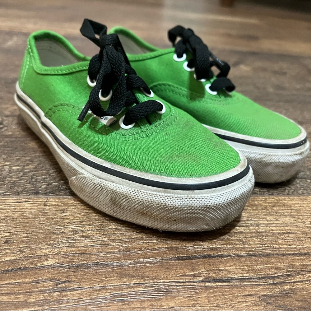 Vans Green Sneakers with Black Laces and White Soles